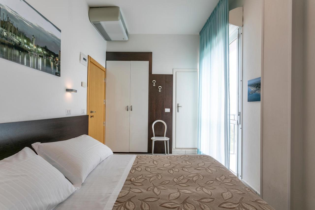 Hotel Baya - In Centro, Sul Mare Milano Marittima Exterior foto